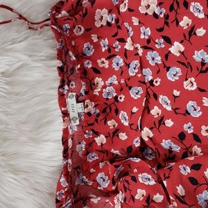 MEDIUM MULTICOLORED floral top 100 % polyester By IRIS